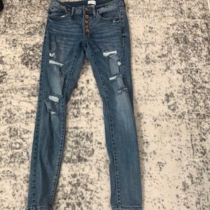 Light ripped skinny jeans